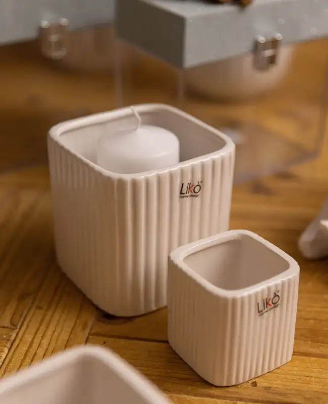 Portacandele in ceramica