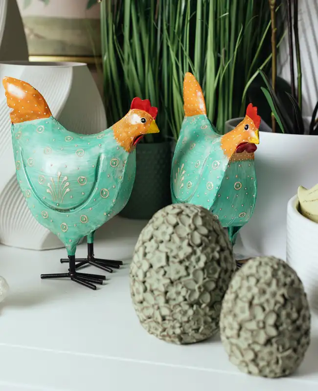 Gallinella in metallo