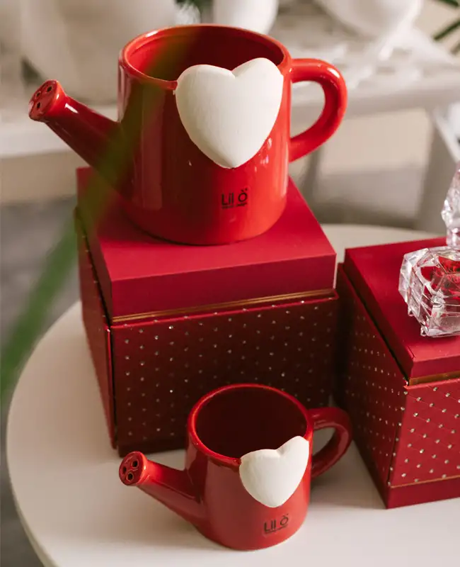 Vaso in ceramica rosso