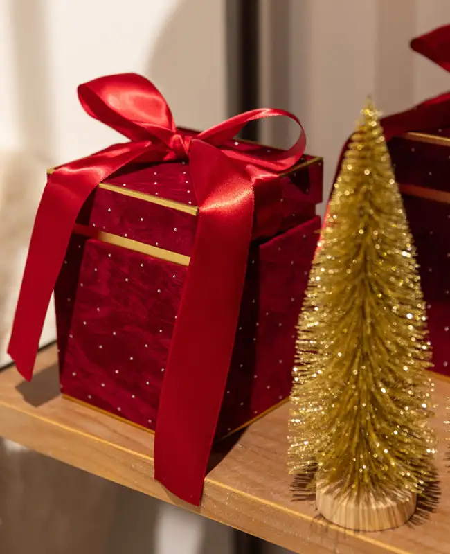 Confezioni natalizie rosse